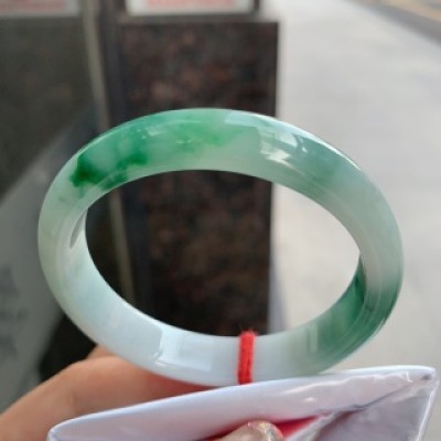 冰黄正圈，种水好！圈口60-17.8-8.8！特价