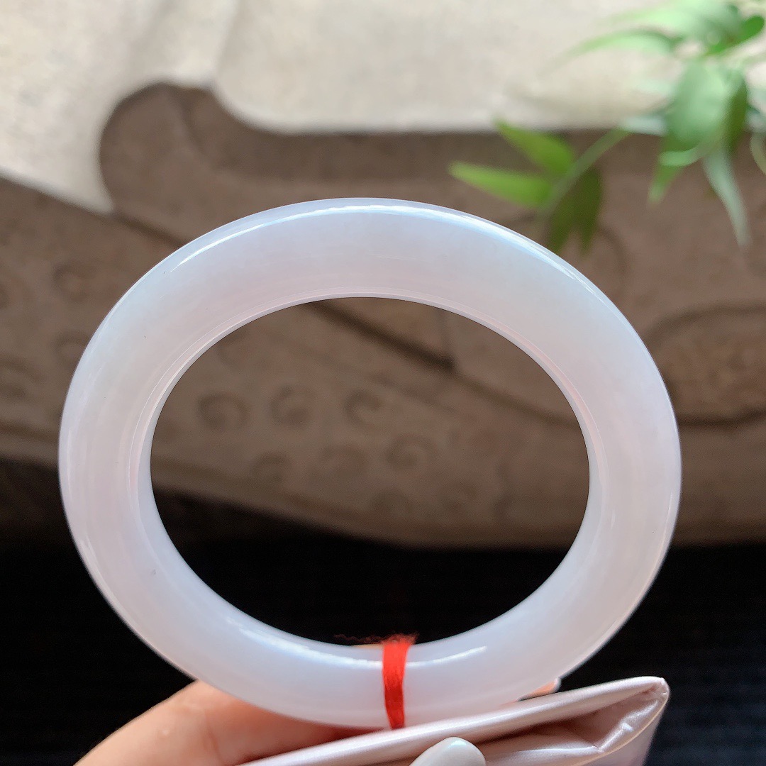 【翡翠手镯】紫底圆条手镯，圈口58-11-11！特价